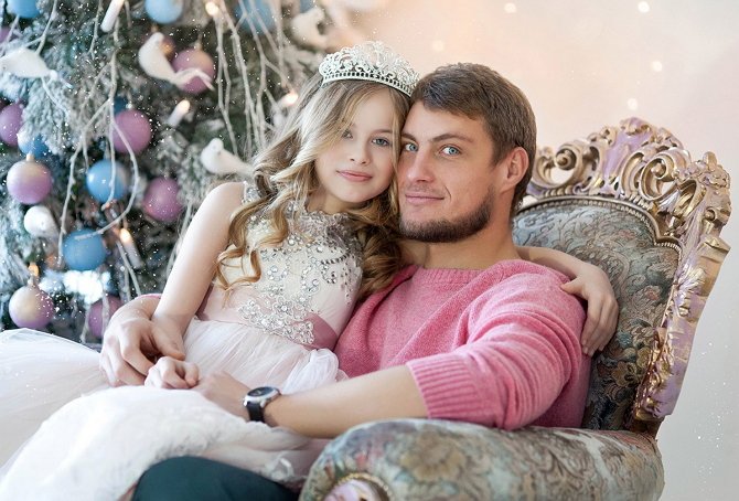 Новогодняя фотосессии Задойнова с дочерью