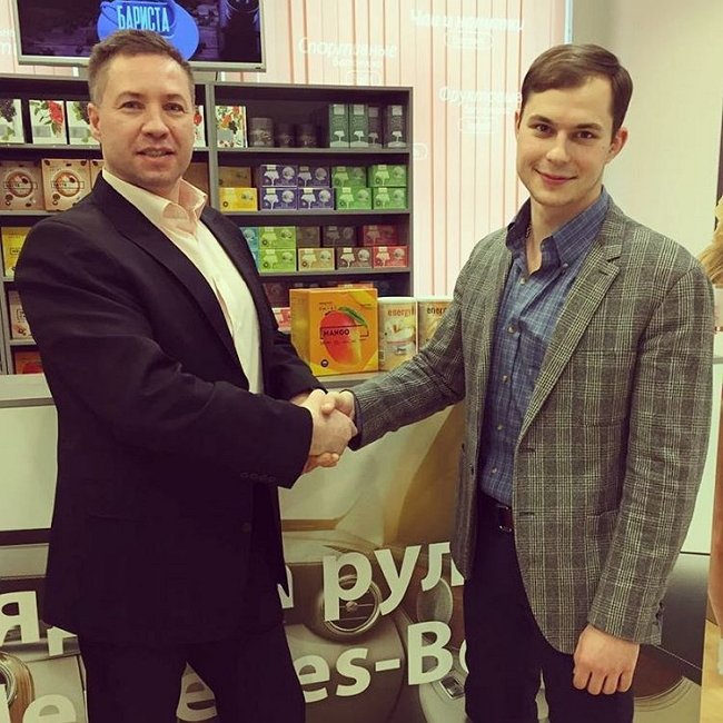 Илья Григоренко осваивает сетевой бизнес