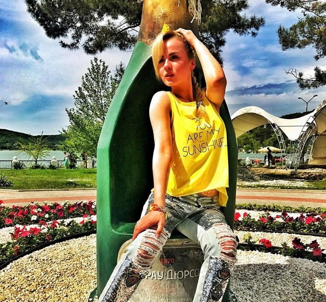 Фотоотчет с отпуска Александры Харитоновой в Геленджике