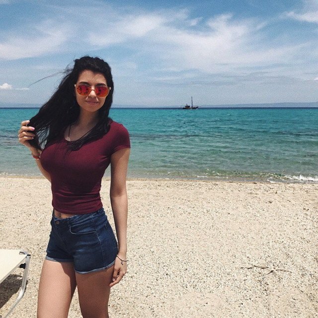 Фотоотчет с отпуска Алианы Гобозовой в Греции