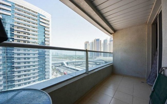 Катя Жужа приобрела двухкомнатную квартиру в Дубае