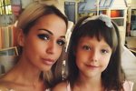 Лиза Триандафилиди вымаливает прощение у своей дочери