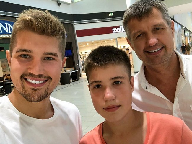 Роман Гриценко смог пообщаться с семьёй
