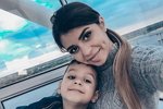 Фанаты призывают Алиану Устиненко заняться воспитанием сына