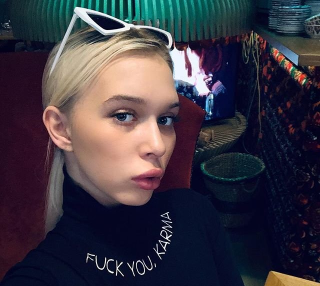 Яна Шевцова: Думаете, я потрачу эти деньги на себя? Яна Шевцова: Думаете, я потрачу эти деньги на себя?