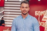 Сергей Захарьяш в ожидании новеньких девушек