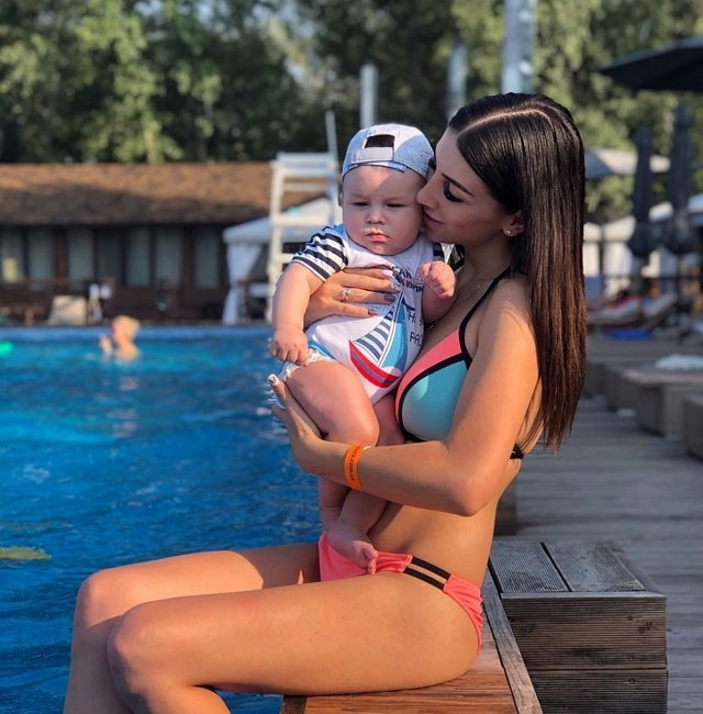 Богдана Кварацхелия: Одна на море с сыном