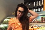 Беременная Саша Артёмова отказалась от прогулок без сопровождения мужа