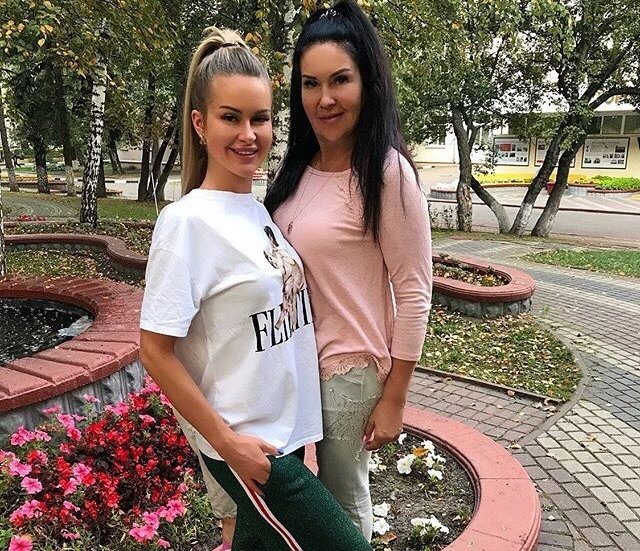 Марина Африкантова: Желаю ей скорейшего выздоровления! Марина Африкантова: Желаю ей скорейшего выздоровления!