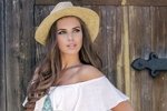 Саша Артемова после родов пытается вернуть былую форму
