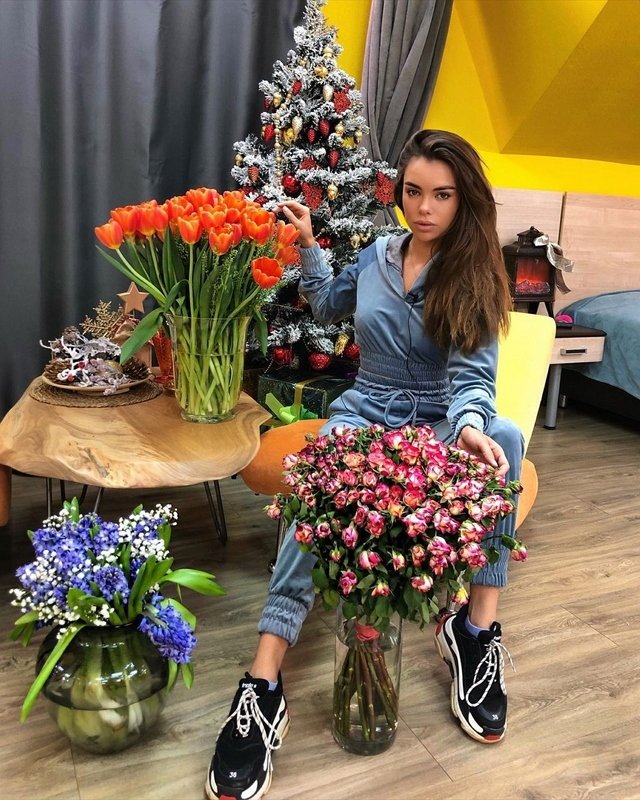Алина Галимова: Цветы всё скажут без слов