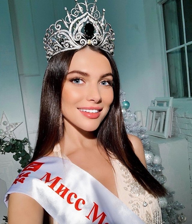 Алеся Семеренко объяснилась за скандал с организаторами «Мисс Москва»