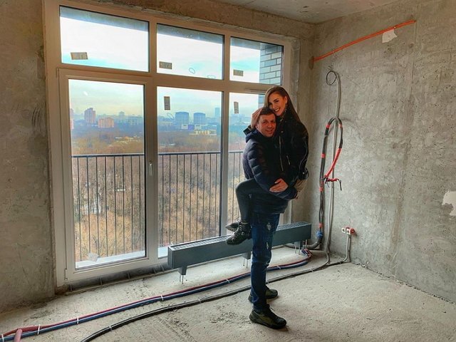 Блог редакции: Анна Бузова стала хозяйкой московской квартиры