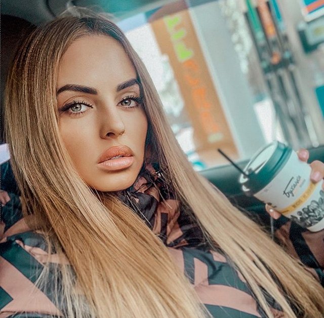 Юлия Ефременкова: Почему мы покупаем маски в 5 раз дороже?! Юлия Ефременкова: Почему мы покупаем маски в 5 раз дороже?!