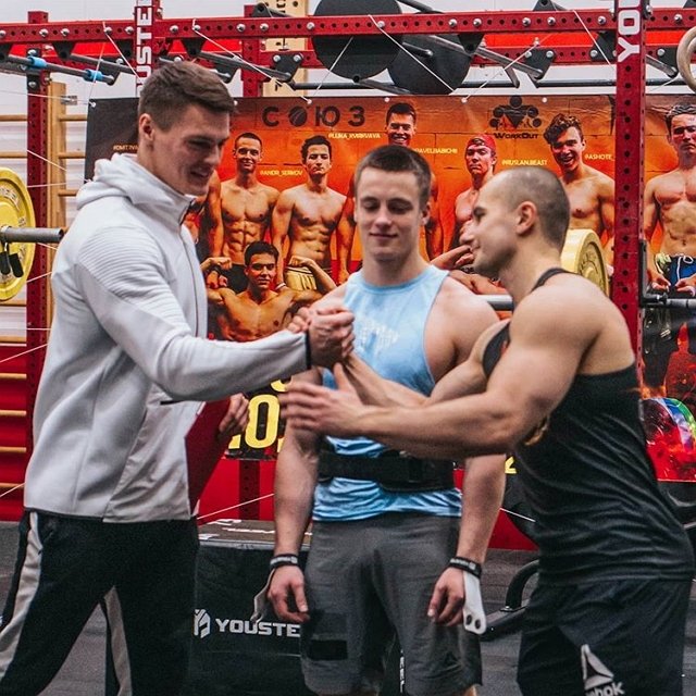 Новенький участник проекта Павел Бабич Новенький участник проекта Павел Бабич