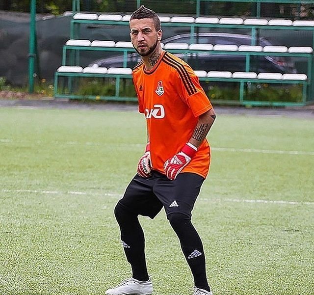 Новенький участник проекта Руслан Перов Новенький участник проекта Руслан Перов