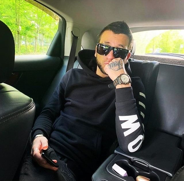 Новенький участник проекта Руслан Перов Новенький участник проекта Руслан Перов