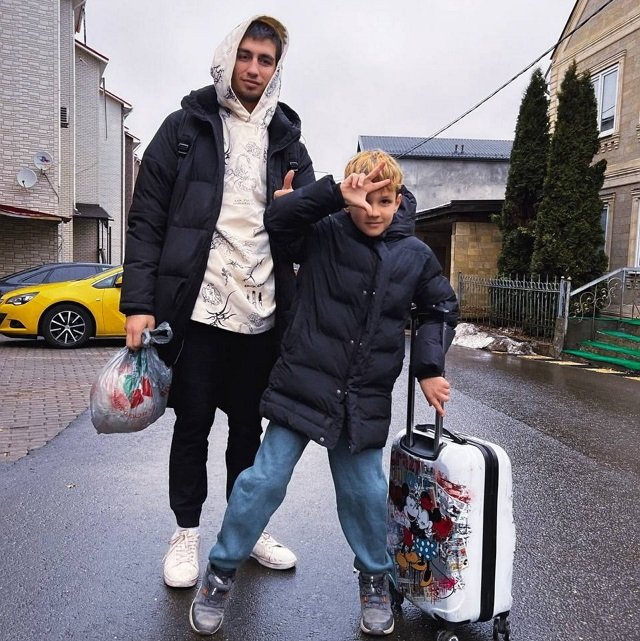 Фотоподборка детей участников (12.04.2022)
