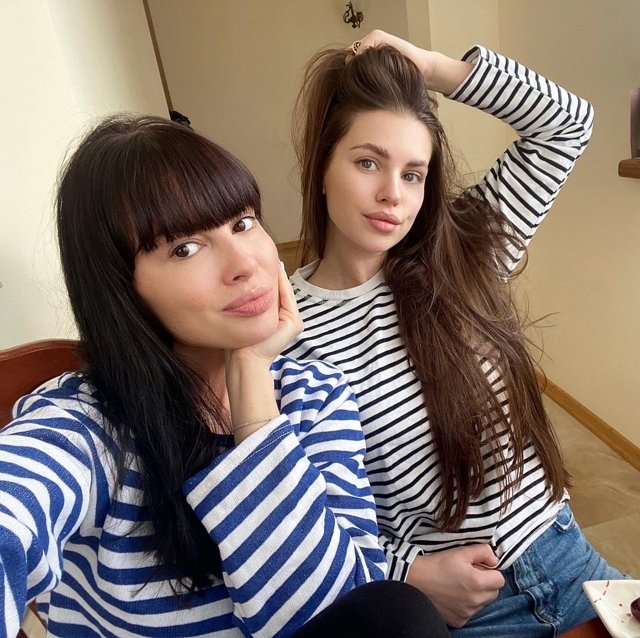 Свежие фото от бывших участников (1.05.2022)