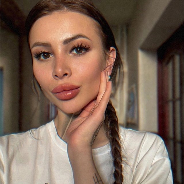 Клавдия Безверхова: Женя очень к нему ревновал
