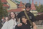 Александр Задойнов встретился с дочками