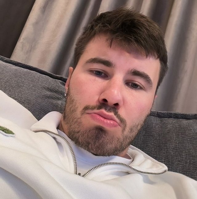 Безус помогает воссоединившимся Хорошеву и Дорожкиной Безус помогает воссоединившимся Хорошеву и Дорожкиной