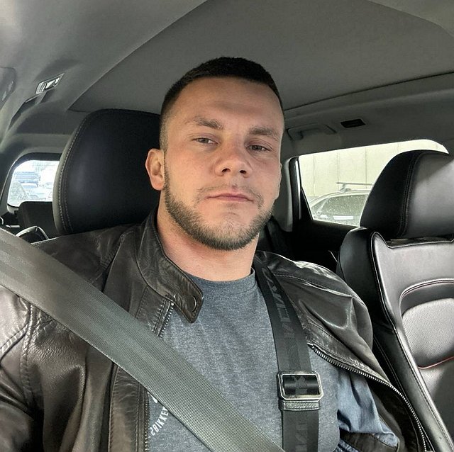Алексей Горячий до сих пор прибывает в статусе одиночки Алексей Горячий до сих пор прибывает в статусе одиночки