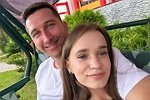 Яна Тырлышкина поцеловала Дмитрия Луковкина