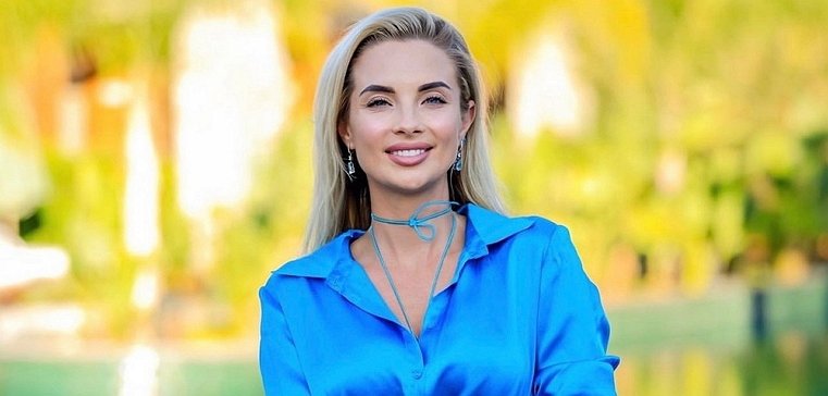 Кристина Черкасова: Пару раз вызывали маму в школу