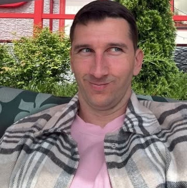 Дмитрий Луковкин уже нашёл замену Яне Тырлышкиной Дмитрий Луковкин уже нашёл замену Яне Тырлышкиной