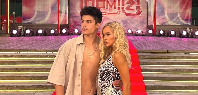 Элина Рахимова стала одной из участниц концерта «Радио Блэк»