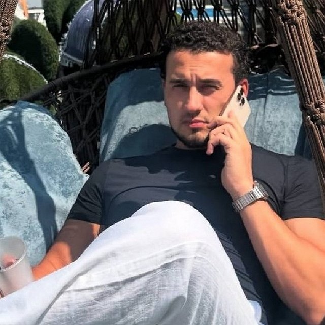 Андрей Олимп уже забыл Клаву Безверхову и её семейство Андрей Олимп уже забыл Клаву Безверхову и её семейство