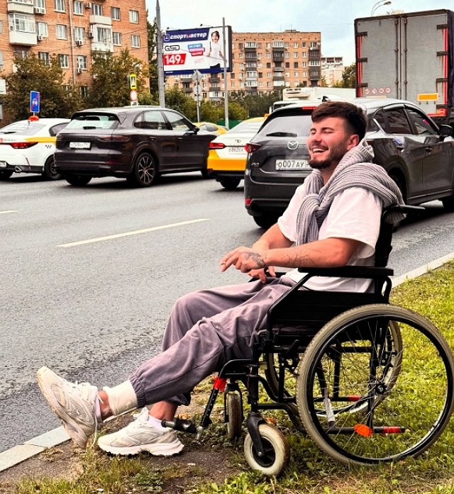 Сергей Хорошев получил травму ноги во время тренировки Сергей Хорошев получил травму ноги во время тренировки