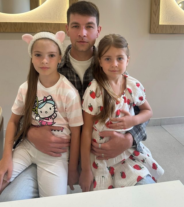 Дмитрий Дмитренко провёл время с дочками Дмитрий Дмитренко провёл время с дочками