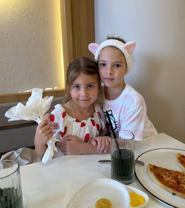 Дмитрий Дмитренко провёл время с дочками Дмитрий Дмитренко провёл время с дочками