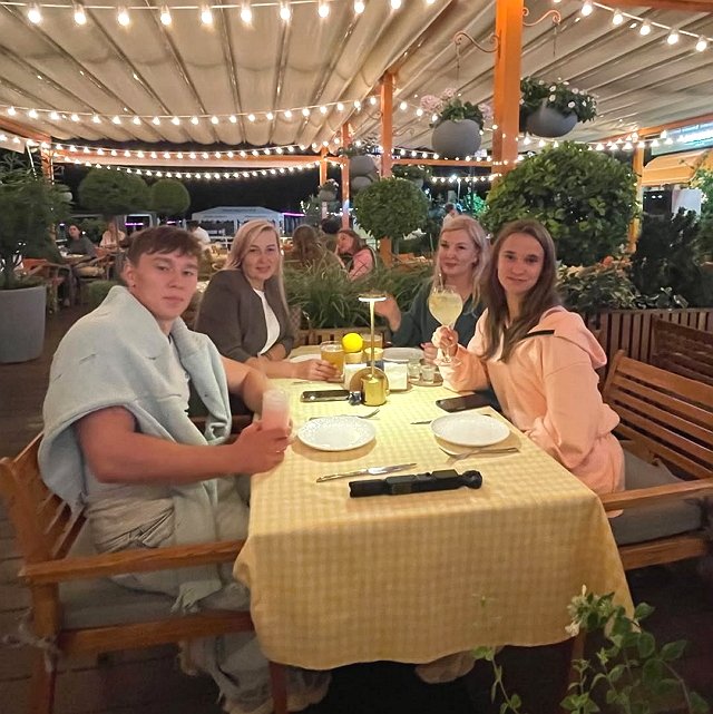 Тёща Салибекова дала дорогу на Дом-2 мамам других участников Тёща Салибекова дала дорогу на Дом-2 мамам других участников