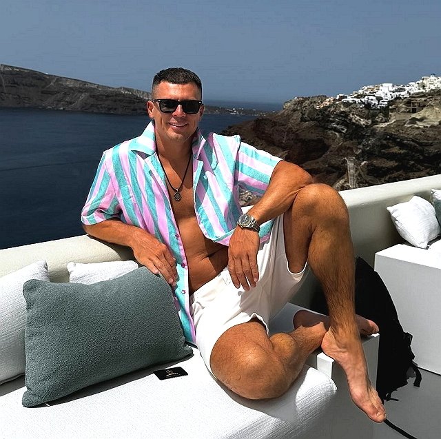 Иван Барзиков решил сменить Бали на Вьетнам Иван Барзиков решил сменить Бали на Вьетнам