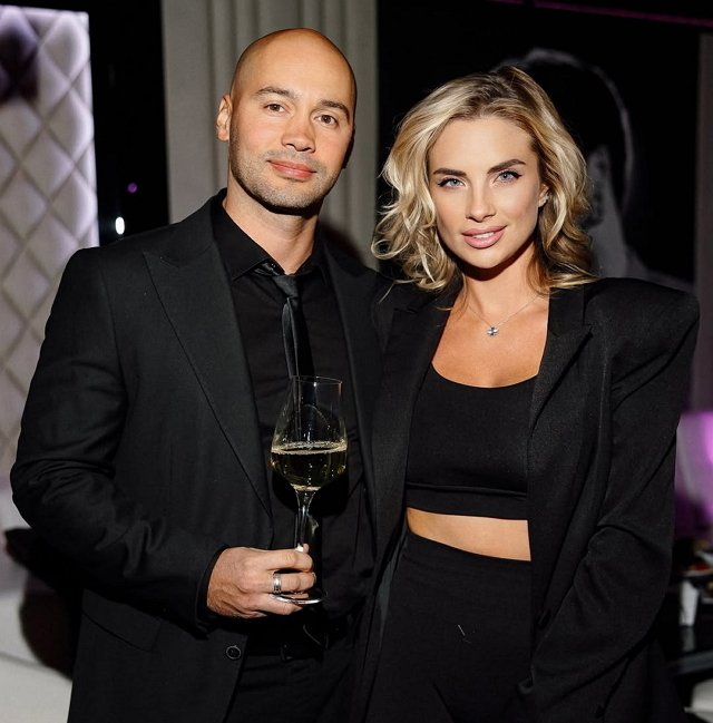 Кристина Черкасова: Не всем же в панталонах ходить