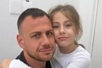 Бетти Блюменкранц живёт в новой семье своего отца