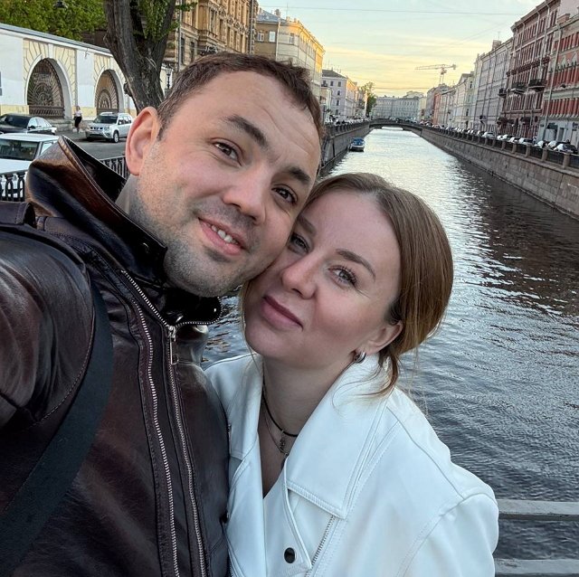Светлана Гобозова точно знает, кто лучший папа на свете Светлана Гобозова точно знает, кто лучший папа на свете