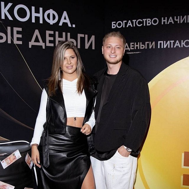 Майя Донцова: Каждый день переслушиваем