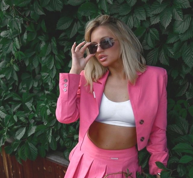 Рахимова и Яббаров занялись поисками воришки рулетов Рахимова и Яббаров занялись поисками воришки рулетов