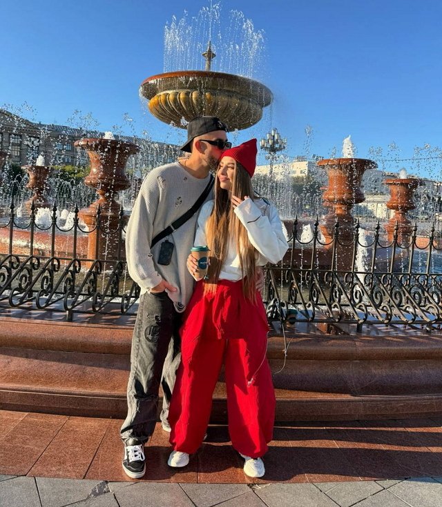 По мнению Григорьева, Квашникова саботирует поездки за город По мнению Григорьева, Квашникова саботирует поездки за город