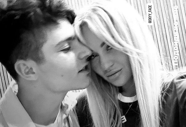 Элина Рахимова и Никита Гуранда сходили на свидание