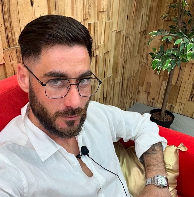 Тигран Салибеков жалуется на машину, купленную у Барзикова