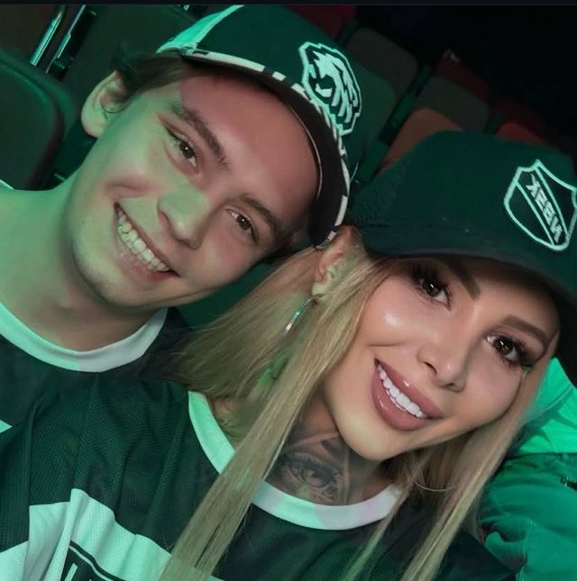 Клава Безверхова познакомилась с мамой своего бойфренда