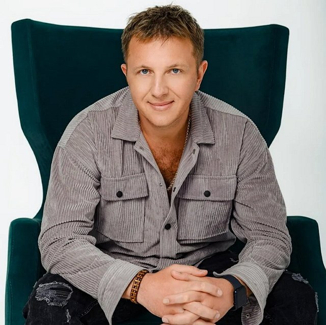 Илья Яббаров испортил жизнь своей матери Илья Яббаров испортил жизнь своей матери