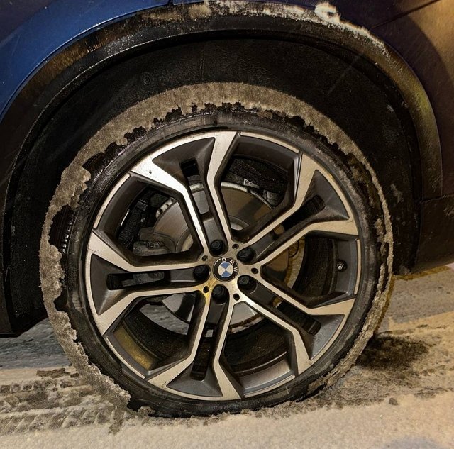 Юлия Колисниченко: Я в машине одна...