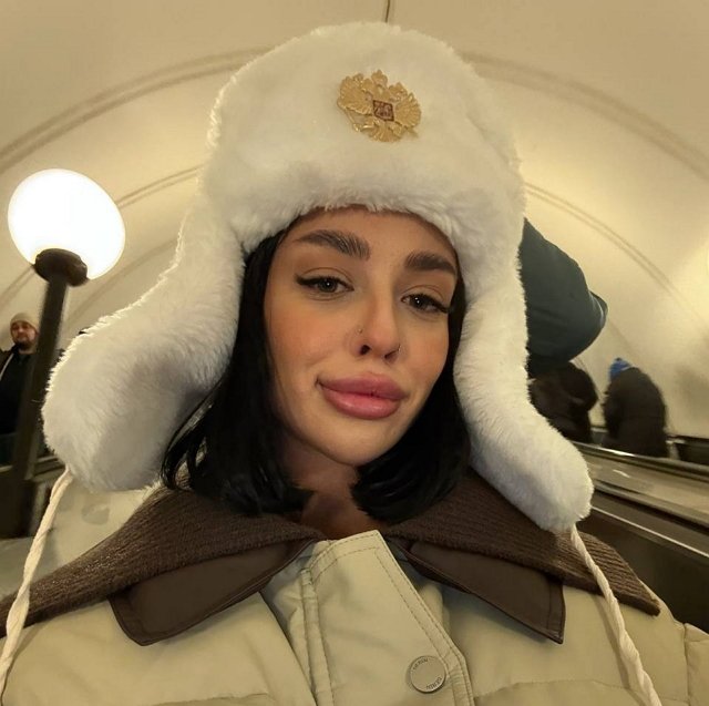 Девушка Гуранда удивила зрителей Дома-2 пикантными фото