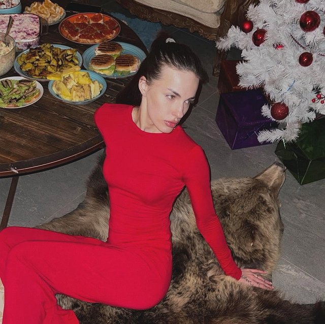 Элина Рахимова подружилась с Миланой Коломеец